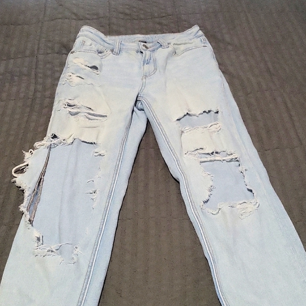 American Eagle Ripped Jeans